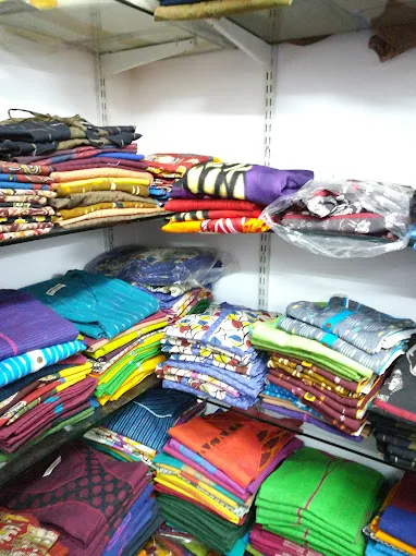 CROSS COLORS APPAREL